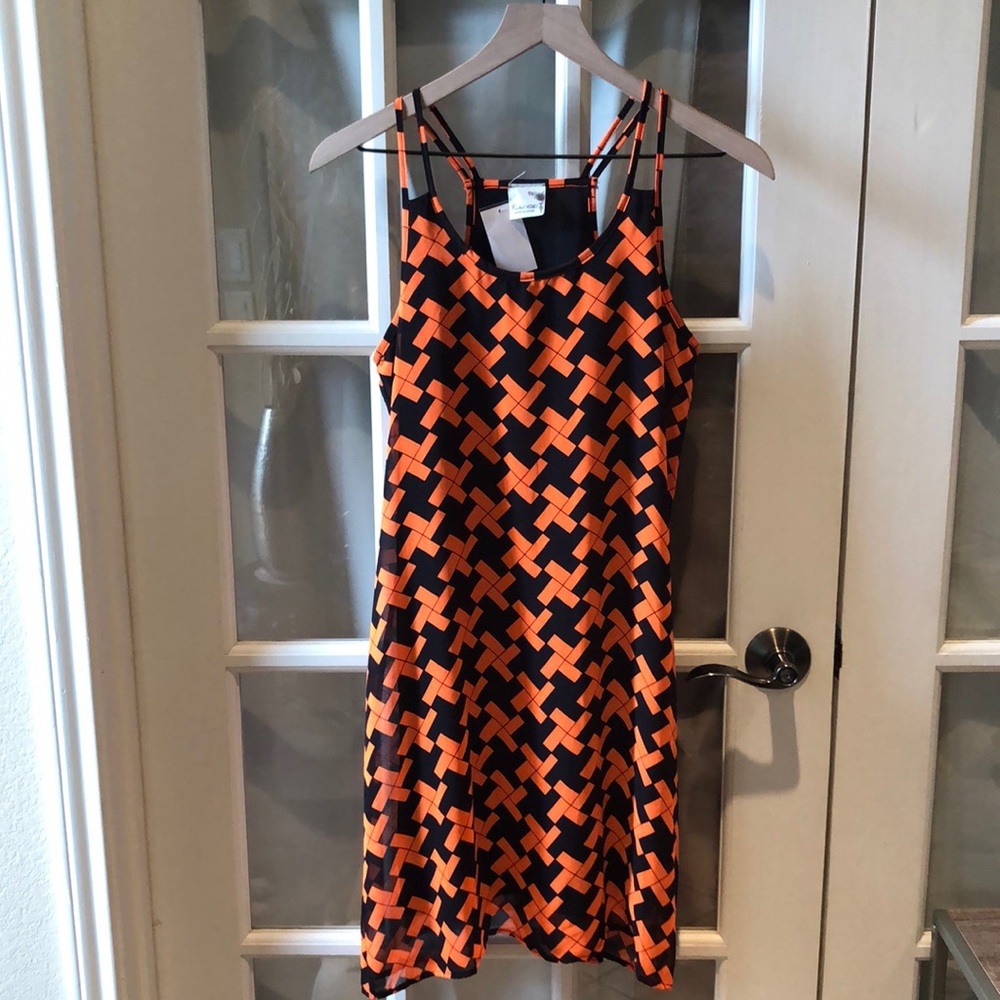 Rachel Kate junior’s geometric pattern flowy dress in orange and black size S
